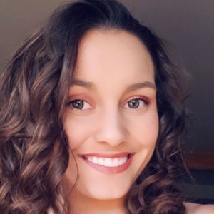 Meet your Posher, Mya